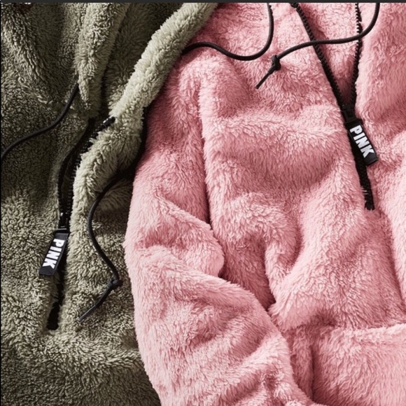 PINK Victoria's Secret Jackets & Blazers - Victoria’s Secret PINK hoodie EUC !